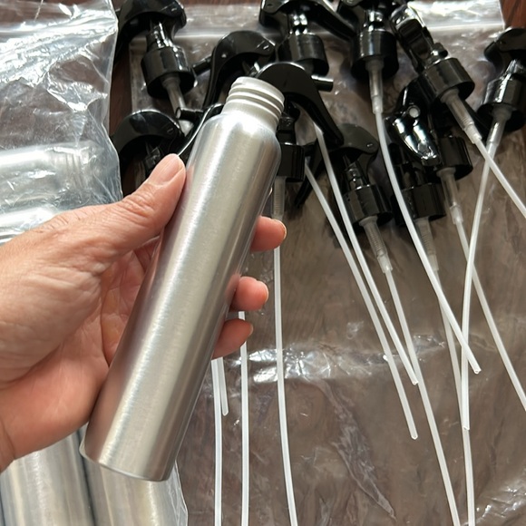 Lot of 12 aluminium spray bottle of 120 ml New - Picture 2 of 3